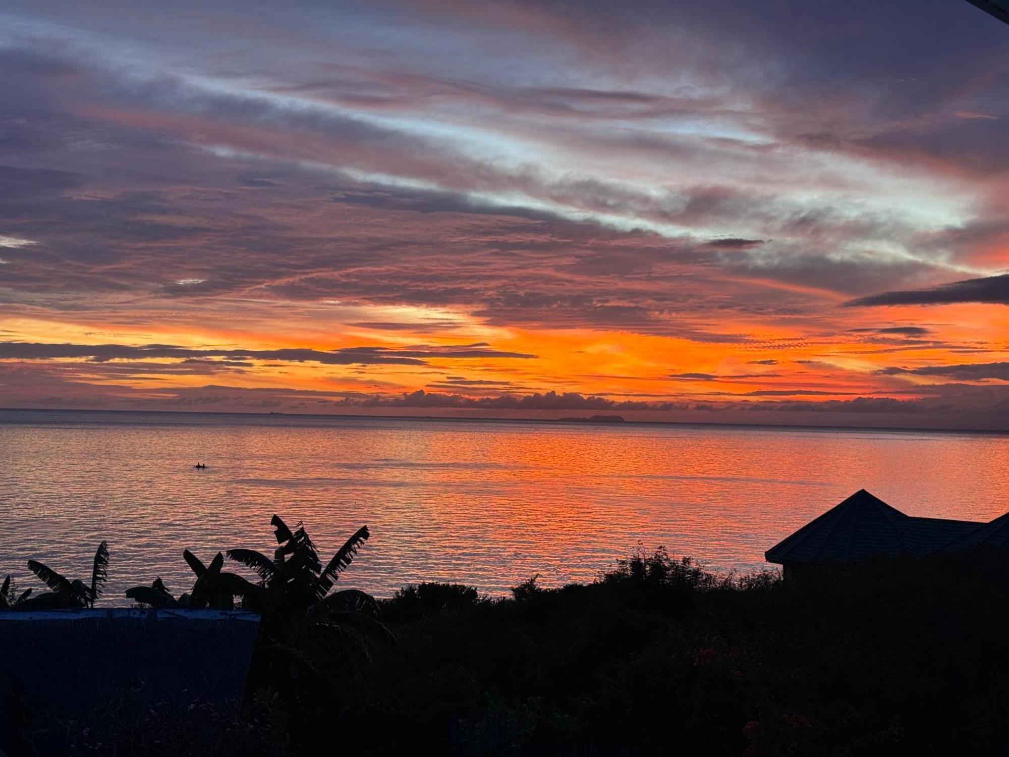 Henyuan Resort Siquijor Exteriör bild